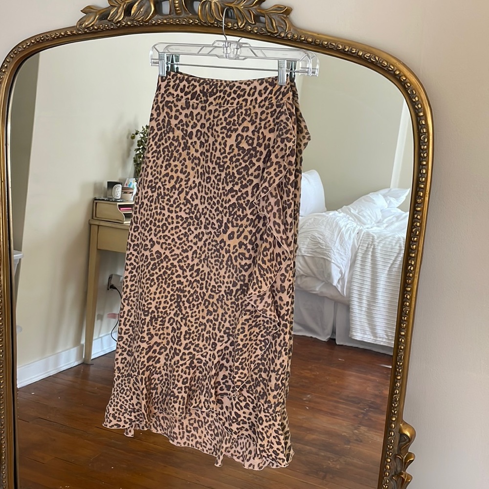 Faithfull the Brand Celeste Wrap Skirt in Leopard Sz Small